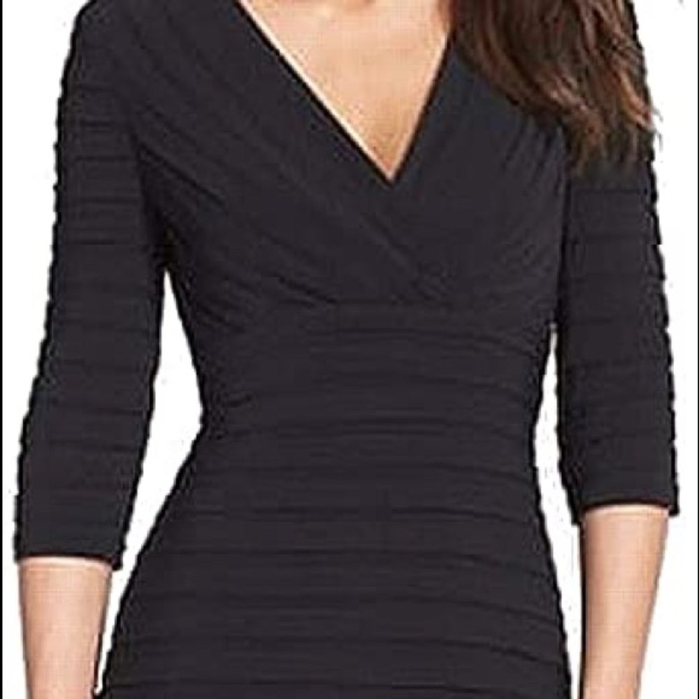 Adrianna Papell Black Long Sleeve V-Neck Ruched Dress.  Size 12P